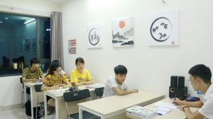 Học phí tiếng Nhật tại các hệ đào tạo
